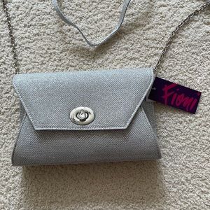 ❌SOLD❌ Sparkly Silver Purse!